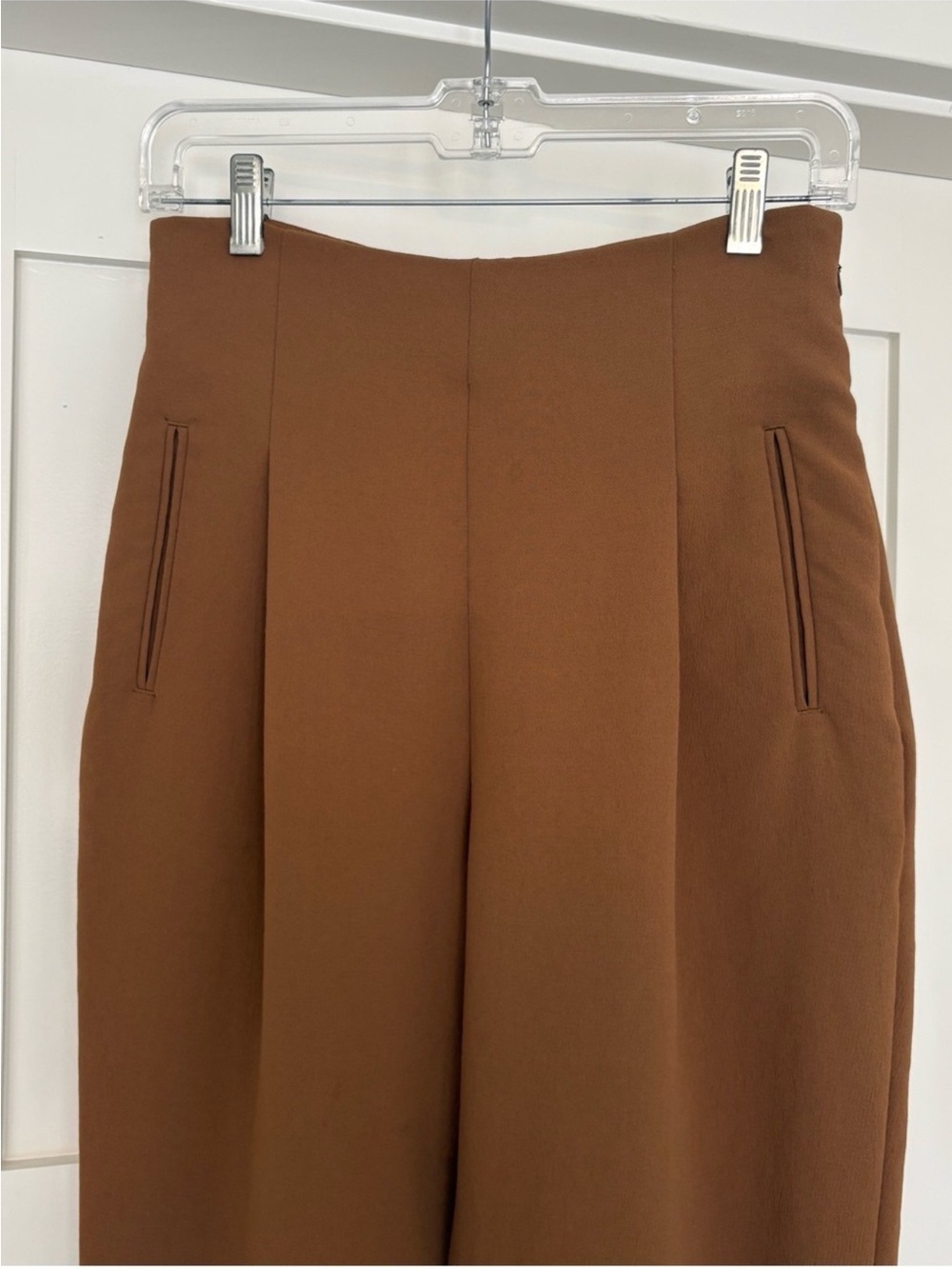 Wilfred High-Rise Tailored Trousers in Brown SZ 4 - Picture 4 of 6